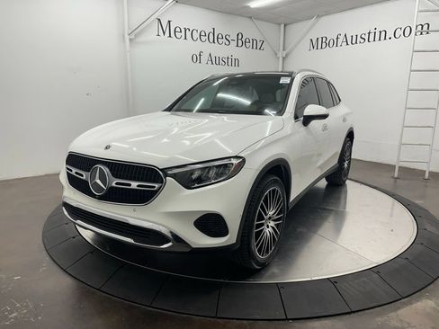 Certified 2026 Mercedes-Benz GLC 300 image 3