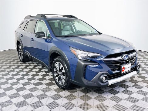 Used 2023 Subaru Outback Limited XT AWD/4WD image 1