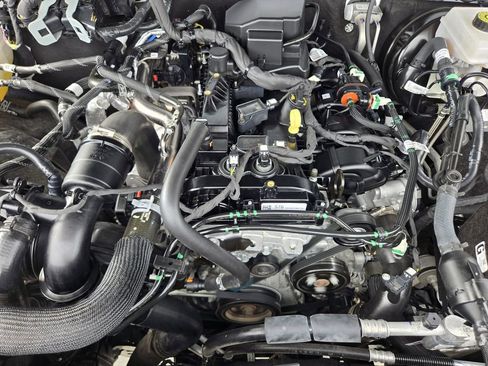 Used 2023 Ford Bronco Outer Banks AWD/4WD image 34