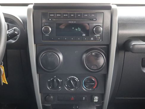 Used 2010 Jeep Wrangler Unlimited Sport w/ Mopar Chrome Edition Group image 31