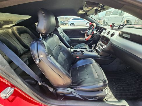 Used 2015 Ford Mustang GT Premium RWD image 27
