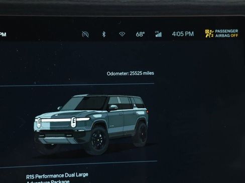 Used 2023 Rivian R1S Adventure image 15