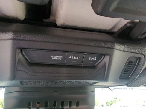 New 2025 Jeep Gladiator Sport image 24