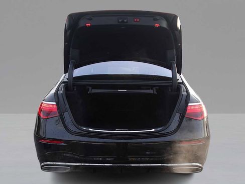 Certified 2022 Mercedes-Benz S 580 4MATIC Sedan image 8