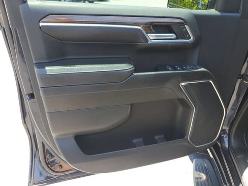 Used 2023 Chevrolet Silverado 1500 RST w/ Protection Package RWD image 17