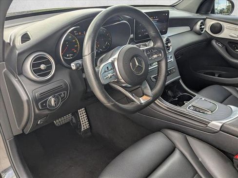 Used 2022 Mercedes-Benz GLC 300 image 10