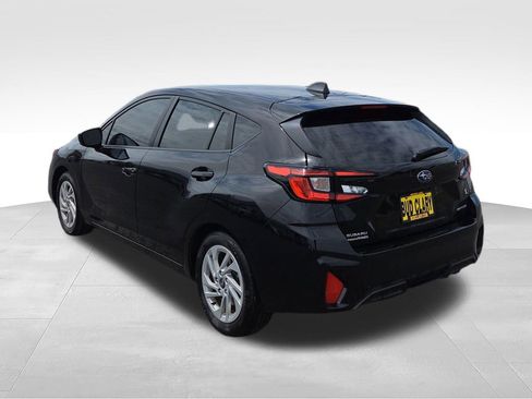 Used 2024 Subaru Impreza 2.0i AWD/4WD image 3