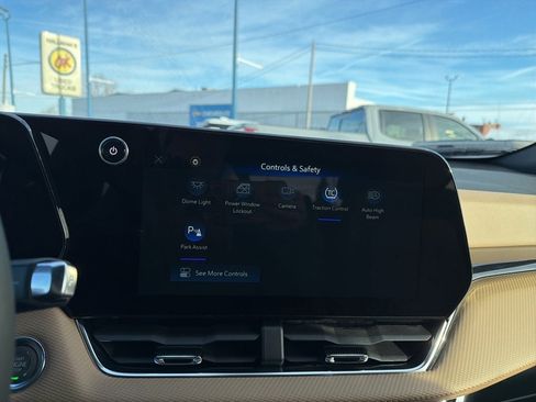 New 2026 Chevrolet Equinox ACTIV w/ Convenience Package III image 27