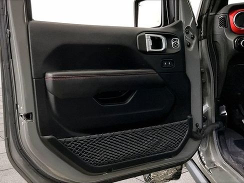 Used 2021 Jeep Wrangler Unlimited Rubicon AWD/4WD image 22
