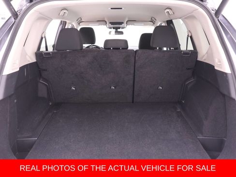 Used 2025 Nissan Rogue SV FWD image 14