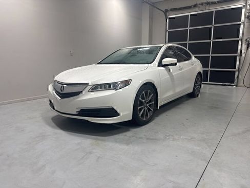 Used 2015 Acura TLX V6 w/ Technology Package FWD image 2