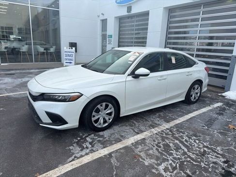 Used 2024 Honda Civic LX image 2