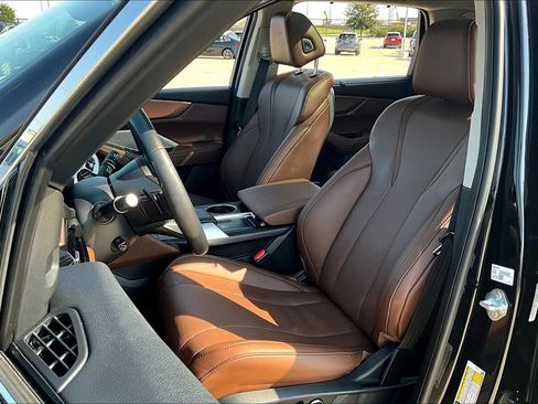 Used 2024 Acura MDX SH-AWD w/ Technology Package image 32