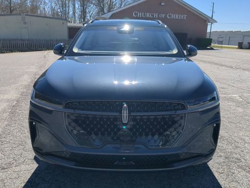 Used 2024 Lincoln Nautilus Black Label w/ Jet Appearance Package (87T) image 7