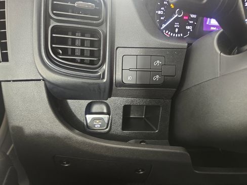 Used 2025 RAM ProMaster 2500 w/ Safety Group FWD image 27