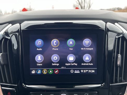 Used 2021 Chevrolet Traverse Premier w/ Redline Edition image 24