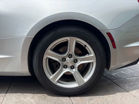 Used 2019 Chevrolet Camaro LT RWD image 11