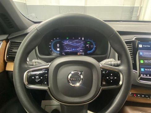 Certified 2024 Volvo XC90 T8 Plus w/ Protection Package Premier image 15