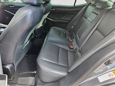 Used 2016 Lexus IS 300 AWD image 20