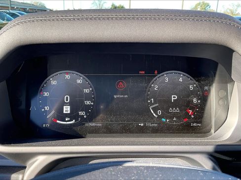 Used 2025 Land Rover Defender 110 S image 22