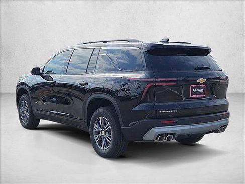 New 2026 Chevrolet Traverse LT w/ Driver Confidence Package image 9