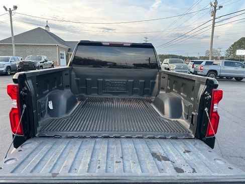 Used 2021 Chevrolet Silverado 1500 Custom Trail Boss w/ LPO, Dark Essentials Package image 7