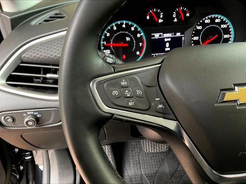 Used 2024 Chevrolet Malibu RS FWD image 10