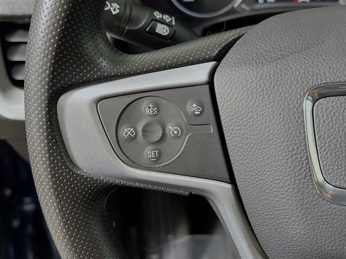 Used 2024 GMC Terrain SLE AWD/4WD image 19