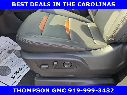 New 2026 GMC Sierra 2500 AT4 image 31