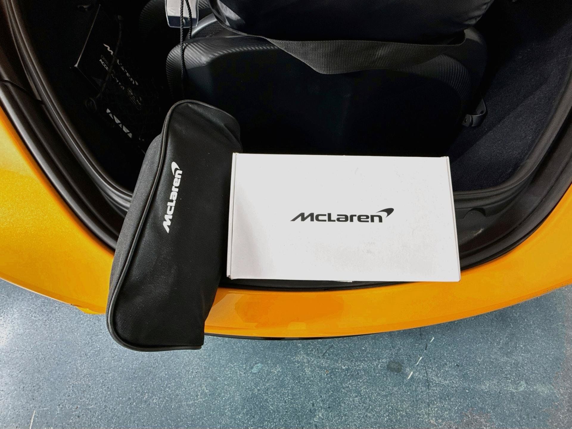 Used 2025 McLaren 750S RWD image 33