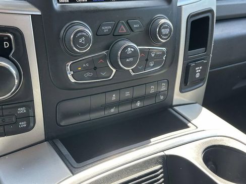 Used 2018 RAM 1500 Big Horn AWD/4WD image 29