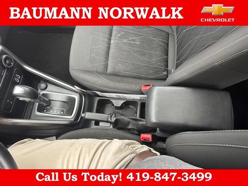 Used 2019 Ford EcoSport SE FWD image 25