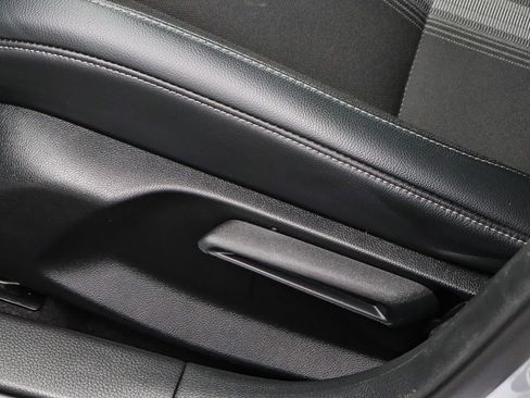 Used 2022 Honda Civic Sport image 29