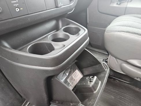 Used 2025 Chevrolet Express 2500 w/ Driver Convenience Package RWD image 26