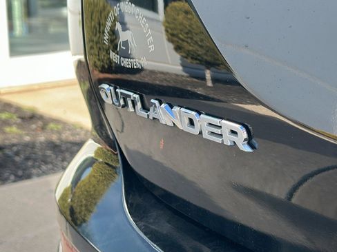 Used 2022 Mitsubishi Outlander SEL image 10