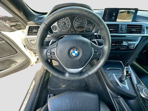 Used 2019 BMW 440i Convertible image 22