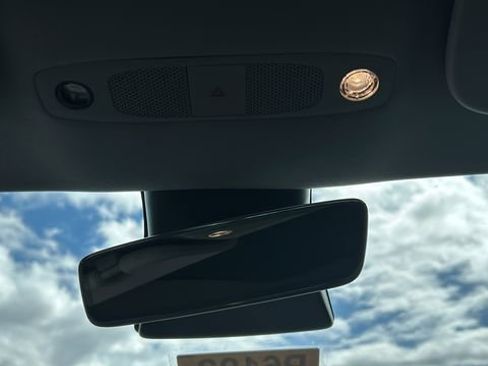 Used 2021 Tesla Model 3 Long Range AWD/4WD image 21