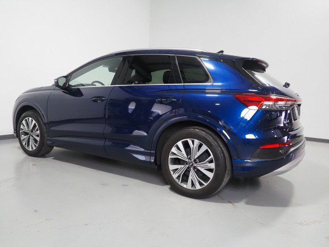 Used 2023 Audi Q4 e-tron Premium Plus w/ Premium Plus RWD image 8