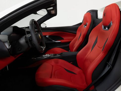 Used 2025 Ferrari 296 GTS RWD image 29