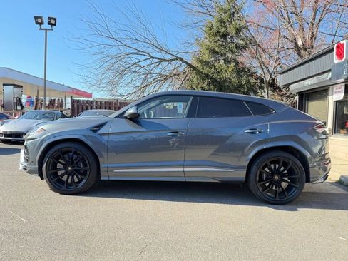 Used 2019 Lamborghini Urus AWD/4WD image 9
