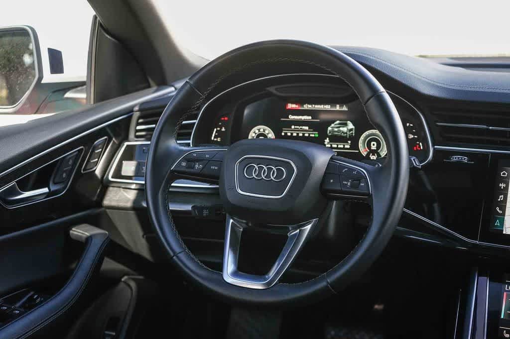 Used 2023 Audi Q8 Premium Plus w/ Premium Plus Package AWD/4WD image 16