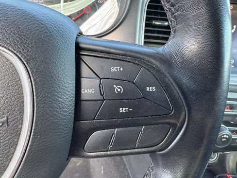 Used 2023 Dodge Charger SXT RWD image 29