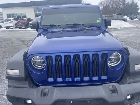 Used 2020 Jeep Wrangler Unlimited Sport S image 3
