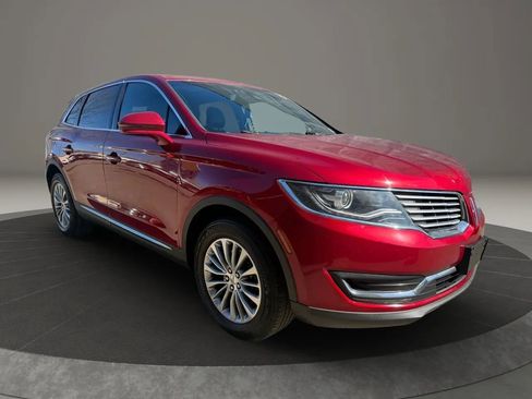 Used 2016 Lincoln MKX Select w/ Select Plus Package image 3