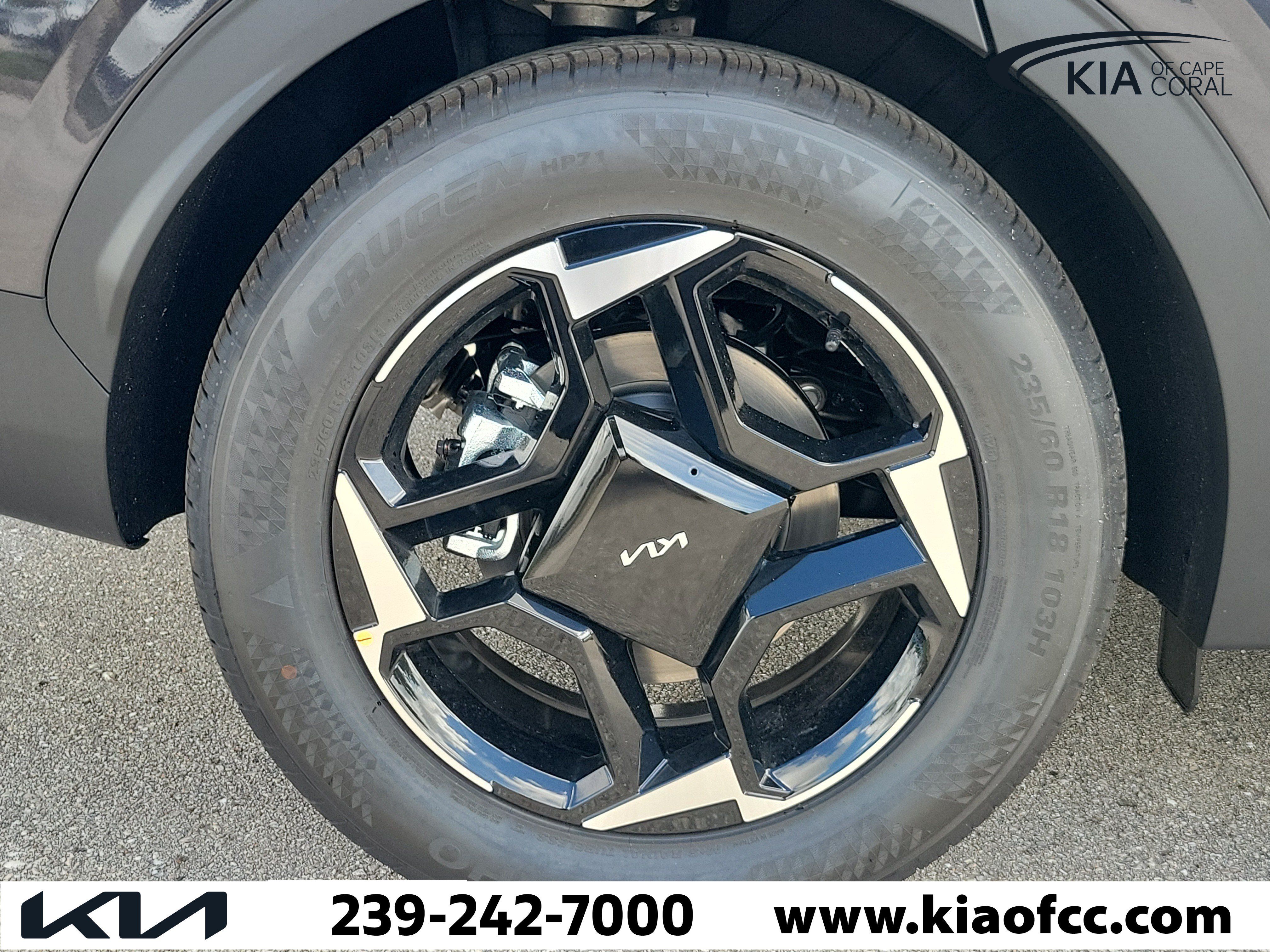 New 2027 Kia Sportage EX FWD image 9