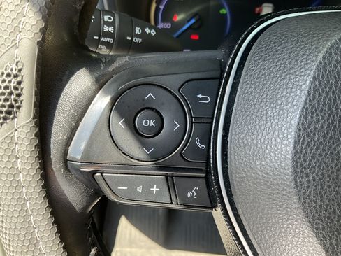 Used 2021 Toyota RAV4 XSE AWD/4WD image 29