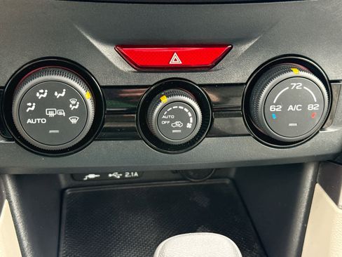 Certified 2023 Subaru Forester Premium image 20