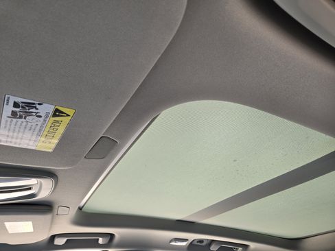 Certified 2025 Volvo XC90 B5 Ultra w/ Protection Package Premier image 43