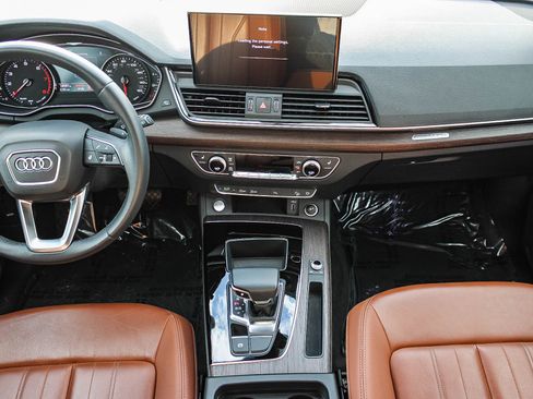 Used 2024 Audi Q5 2.0T Premium image 13