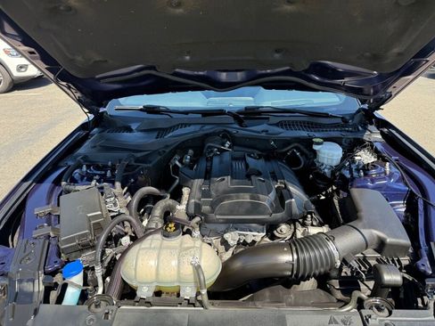Used 2020 Ford Mustang Coupe w/ Equipment Group 101A RWD image 30